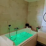 Dependance Avec Balneotherapie Ferienhaus Maurens (Haute-Garonne)